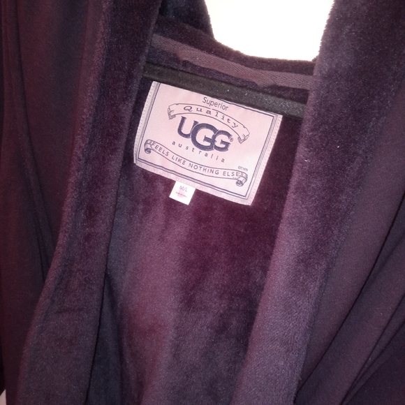 UGG Other - UGG Women's Plush Robe - M/L